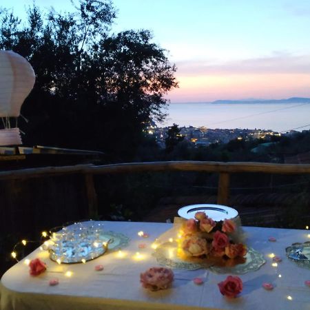 Bed and Breakfast Da Rosali Сорренто Экстерьер фото