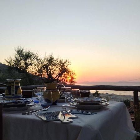 Bed and Breakfast Da Rosali Сорренто Экстерьер фото