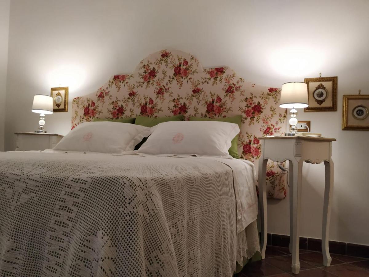 Bed and Breakfast Da Rosali Сорренто Экстерьер фото