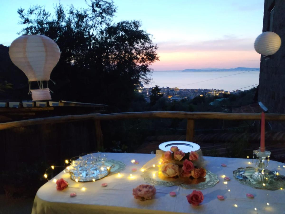Bed and Breakfast Da Rosali Сорренто Экстерьер фото